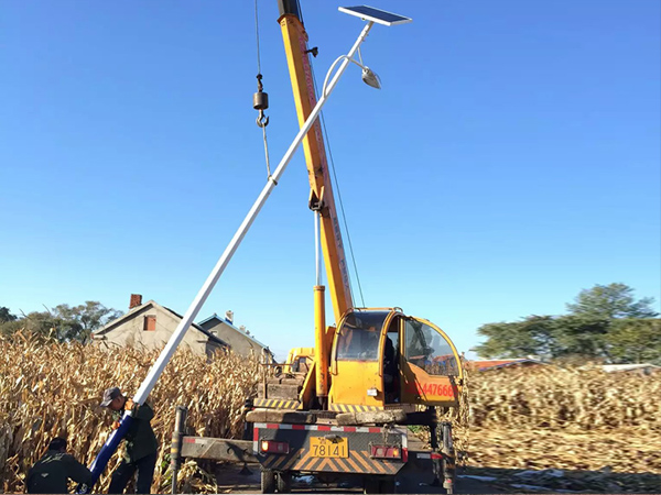 安徽滁州天長(zhǎng)太陽(yáng)能路燈安裝 安徽滁州天長(zhǎng)太陽(yáng)能路燈安裝